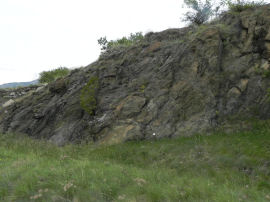 Rocce di magnetite al cippo n.2 del Belvedere Alto (29350 bytes)